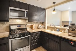 Condominium, 22307 Mission cir, Chatsworth, CA 91311 - 5