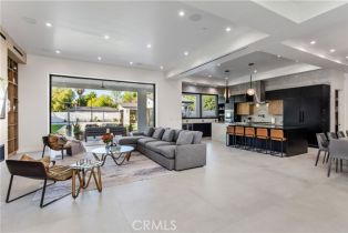 Single Family Residence, 22747 Califa st, Woodland Hills, CA 91367 - 19