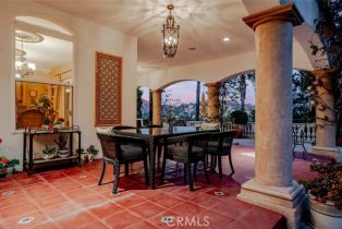 Single Family Residence, 27 Round Up rd, Bell Canyon, CA 91307 - 52
