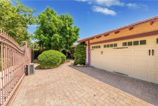 Single Family Residence, 10000 Eton ave, Chatsworth, CA 91311 - 4