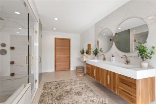 Single Family Residence, 3651 Alta Mesa dr, Studio City, CA 91604 - 44