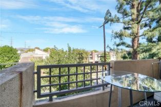 Townhouse, 18730 Hatteras st, Tarzana, CA 91356 - 11