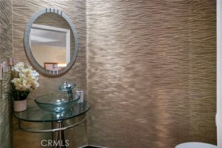 Townhouse, 18730 Hatteras st, Tarzana, CA 91356 - 13