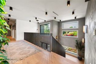 Single Family Residence, 13008 Huston st, Sherman Oaks, CA 91423 - 43