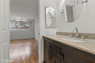 Condominium, 5400 Lindley ave, Encino, CA 91316 - 13