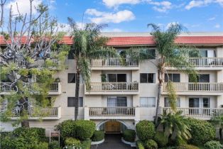 Condominium, 5400 Lindley AVE, Encino, CA  Encino, CA 91316