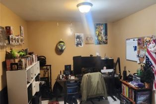 Single Family Residence, 20744 Exhibit ct, Woodland Hills, CA 91367 - 2