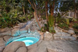 Single Family Residence, 4609 Louise ave, Encino, CA 91316 - 5