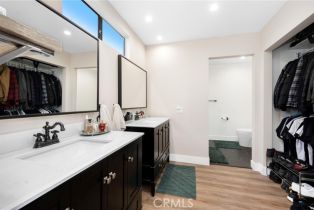 Single Family Residence, 22455 Needles st, Chatsworth, CA 91311 - 39