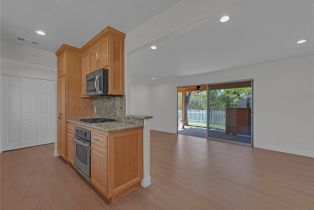 Single Family Residence, 1316 Calle Tulipan, Thousand Oaks, CA 91360 - 12