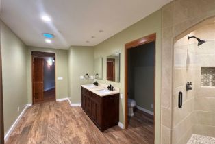 Single Family Residence, 124 Lower Lake rd, Lake Sherwood, CA 91361 - 16