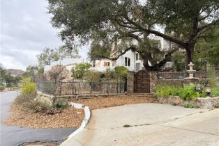 Single Family Residence, 124 Lower Lake rd, Lake Sherwood, CA 91361 - 2