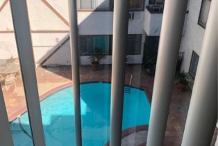 Condominium, 18530 Hatteras st, Tarzana, CA 91356 - 2