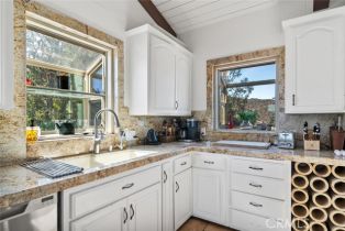 Single Family Residence, 800 Carlisle rd, Thousand Oaks, CA 91361 - 13