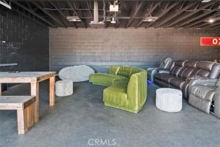 Single Family Residence, 800 Carlisle rd, Thousand Oaks, CA 91361 - 28