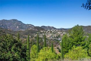 Single Family Residence, 800 Carlisle rd, Thousand Oaks, CA 91361 - 34