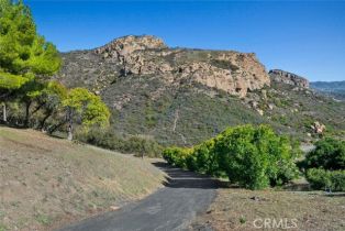 Single Family Residence, 800 Carlisle rd, Thousand Oaks, CA 91361 - 35