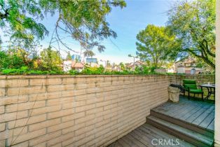 Condominium, 21801 Burbank blvd, Woodland Hills, CA 91367 - 13