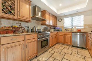 Condominium, 21801 Burbank blvd, Woodland Hills, CA 91367 - 20