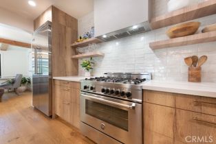 Single Family Residence, 6164 Fenwood ave, Woodland Hills, CA 91367 - 20