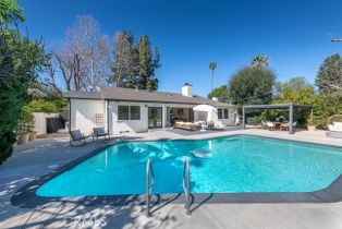 Single Family Residence, 6164 Fenwood ave, Woodland Hills, CA 91367 - 48