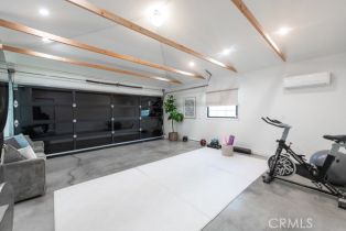 Single Family Residence, 6164 Fenwood ave, Woodland Hills, CA 91367 - 63