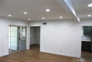 Single Family Residence, 15836 Celtic st, Granada Hills, CA 91344 - 8