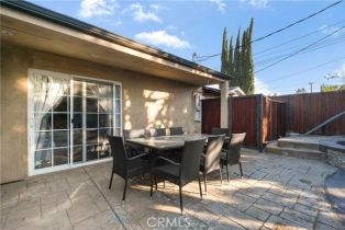 Single Family Residence, 6159 Debs ave, Woodland Hills, CA 91367 - 33