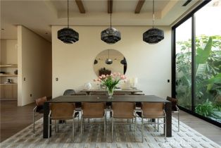 Single Family Residence, 5824 Manton ave, Woodland Hills, CA 91367 - 12