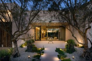 Single Family Residence, 5824 Manton ave, Woodland Hills, CA 91367 - 3