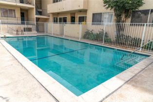 Condominium, 5328 Newcastle ave, Encino, CA 91316 - 17