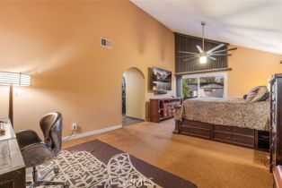 Single Family Residence, 11075 Oso ave, Chatsworth, CA 91311 - 17