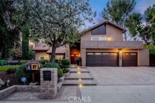 Single Family Residence, 11075 Oso AVE, Chatsworth, CA  Chatsworth, CA 91311