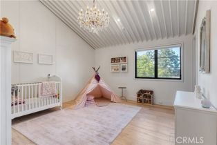 Single Family Residence, 4050 Contera rd, Encino, CA 91436 - 34