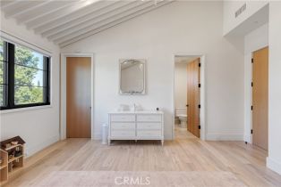 Single Family Residence, 4050 Contera rd, Encino, CA 91436 - 35