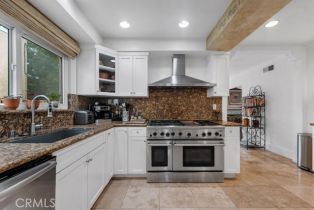 Single Family Residence, 4310 Torreon dr, Woodland Hills, CA 91364 - 14