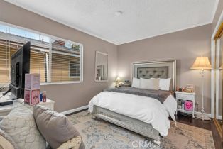 Single Family Residence, 4310 Torreon dr, Woodland Hills, CA 91364 - 30