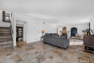 Single Family Residence, 4310 Torreon dr, Woodland Hills, CA 91364 - 9