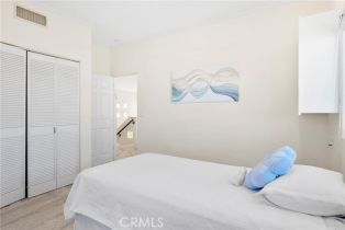 Single Family Residence, 17846 Palora st, Encino, CA 91316 - 12