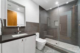 Single Family Residence, 4653 Vanalden ave, Tarzana, CA 91356 - 37