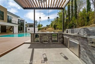 Single Family Residence, 4653 Vanalden ave, Tarzana, CA 91356 - 48