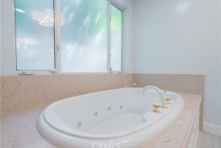 Single Family Residence, 11411 Decente ct, Studio City, CA 91604 - 20