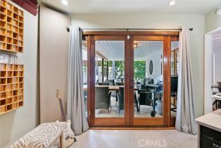 Single Family Residence, 4816 Atoll ave, Sherman Oaks, CA 91423 - 23