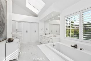 Single Family Residence, 24762 VIA PRADERA, Calabasas, CA 91302 - 19