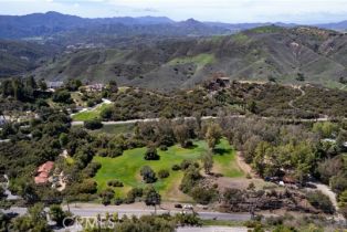 , 24415 Mulholland hwy, Calabasas, CA 91302 - 6