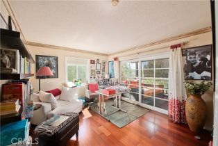 Single Family Residence, 4389 San Blas ave, Woodland Hills, CA 91364 - 14