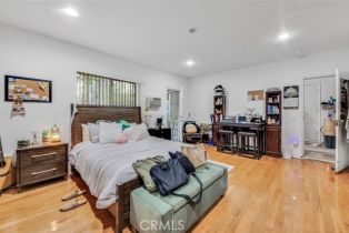 Residential Income, 17520 Kingsbury st, Granada Hills, CA 91344 - 17
