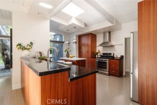 Single Family Residence, 13233 Addison st, Sherman Oaks, CA 91423 - 12