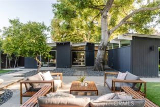 Single Family Residence, 13233 Addison st, Sherman Oaks, CA 91423 - 29