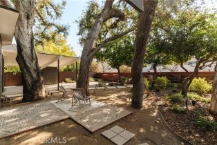 Single Family Residence, 13233 Addison st, Sherman Oaks, CA 91423 - 32
